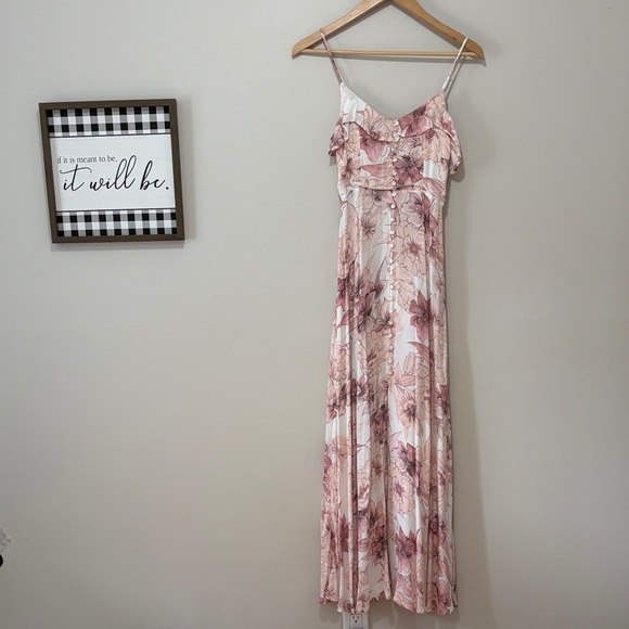 ardene pink dress Ardene Maxi Bodycon Button Front Dress in Light Pink | Size